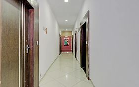 Oyo 11649 Hotel Mahima